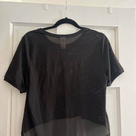 Victoria Secret Sport Mesh Workout top bundle - Picture 4 of 4